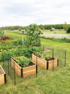 6 Panel Critter Fence With Gate -Gardening Supplies 8609844 8457 tif