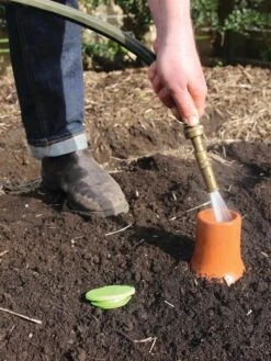 Hydro Max Watering System 13 Hydro Max Watering System -Gardening Supplies 8611967 03V tif